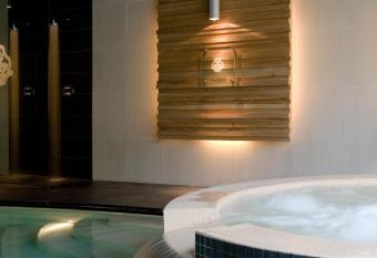 Cascina Scova Resort has Balcony rooms