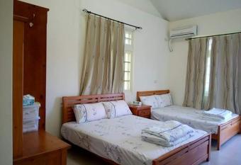 Xiang Pin Yuan Homestay has Balcony rooms