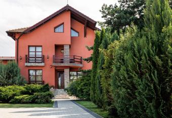 Pensiunea Tanita has Balcony rooms