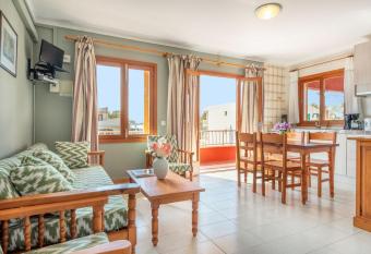 Apartamento Portosun Caracol has Balcony rooms