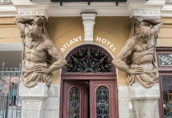 Atlant Hotel has Smoking/Balcony rooms
