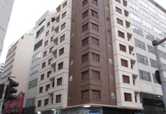 N  bias Palace Hotel junto da Avenida Ipiranga com S  o Jo  o em Frente ao Bar Brahma SP allows 18 year olds to book a room