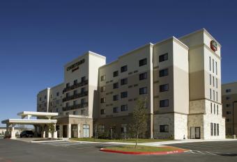 Courtyard by Marriott San Antonio Six Flags at The RIM has Balcony rooms