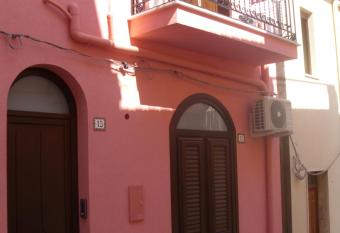 Affittacamere Cecilia has Balcony rooms