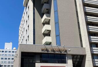 Hotel Hamilton Sapporo allows 18 year olds to book a room