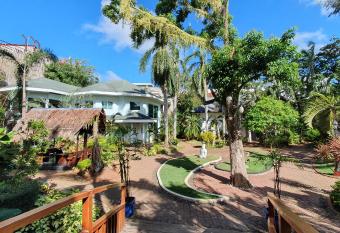 Pinjalo Resort has Balcony rooms