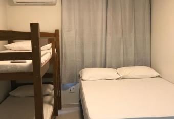 Kitnet na Boa Vista, Recife - 508 allows 18 year olds to book a room