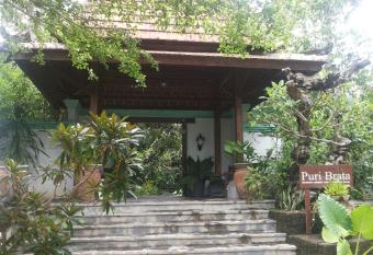 Puri Brata has Balcony rooms