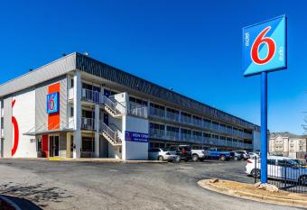 Motel 6 Little Rock West allows 18 year olds to book a room