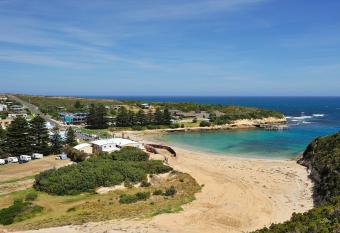 NRMA Port Campbell Holiday Park has Balcony rooms