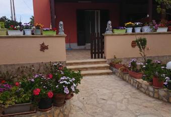 Casa Waida has Balcony rooms