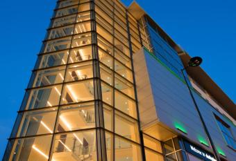 Holiday Inn Derby Riverlights, an IHG Hotel allows 18 year olds to book a room