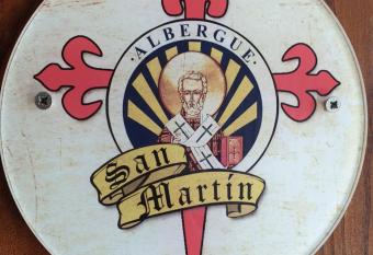 Albergue San Martin has Balcony rooms