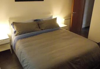 Miki House allows 18 year olds to book a room