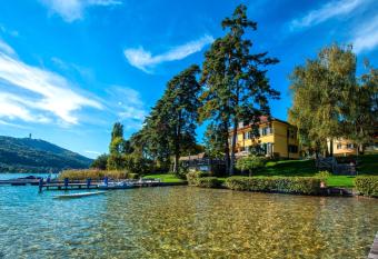 Hotel Villa Rainer has Balcony rooms