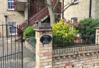 Ivel Mill allows 18 year olds to book a room