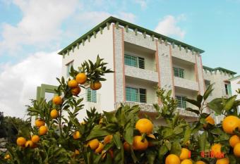 Nuyoungnayoung Pension has Balcony rooms