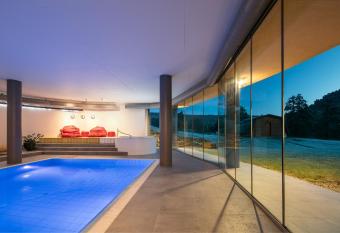 Hotel Ostrov has Balcony rooms