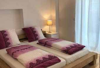 City Pearl for Business and Holiday has Balcony rooms