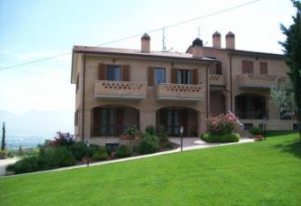 La Collina Del Sagrantino has Balcony rooms