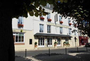 Logis Hotel Beaudon allows 18 year olds to book a room