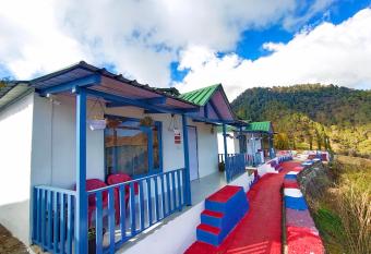 Banlekhi Cottages Mukteshwar allows 18 year olds to book a room