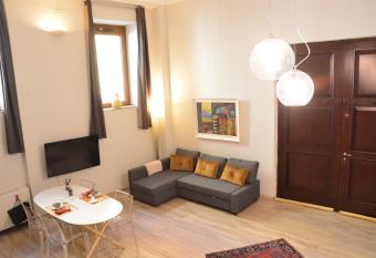 Amphitheatrum Arena allows 18 year olds to book a room