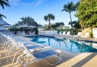 The Lucie has Balcony rooms