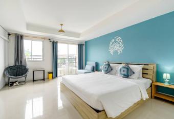 Turtle Rooms has Balcony rooms