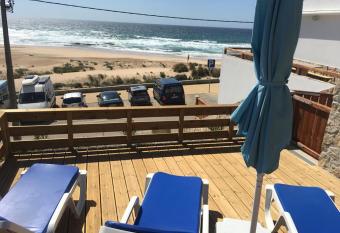 Lucas House 1 has Balcony rooms