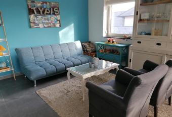 TypisGistel allows 18 year olds to book a room