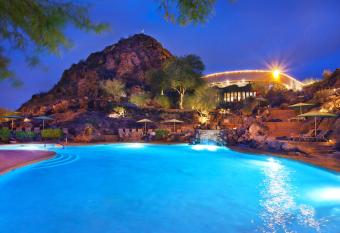 Marriott Phoenix Resort Tempe at The Buttes has Balcony rooms