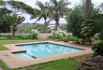 Three Palms One Bedroom Apartment - SOLAR has Balcony rooms