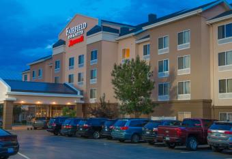 Fairfield Inn & Suites by Marriott Rapid City allows 18 year olds to book a room