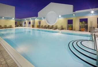 Sheraton Suites Fort Lauderdale Plantation allows 18 year olds to book a room