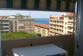 Affittacamere Stella Marina has Balcony rooms