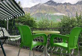 Guest House Demma has Balcony rooms