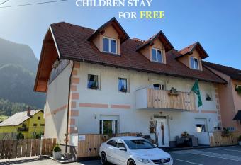 Aparthotel Pr  Jakap    has Balcony rooms