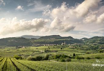 Le Bignele has Balcony rooms