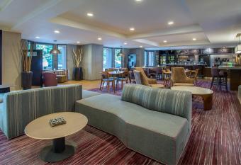 Courtyard by Marriott Knoxville Cedar Bluff has Balcony rooms