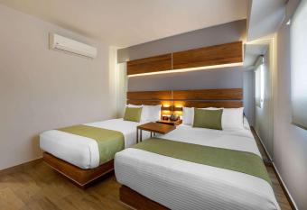 Sleep Inn Tijuana allows 18 year olds to book a room