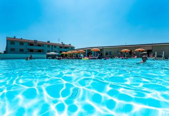 Long Beach Village Residence sul mare spiaggia privata inclusa has Balcony rooms
