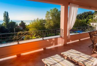 Apartments Villa Kristina has Balcony rooms