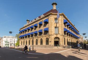 Hotel Indigo The Hague - Palace Noordeinde, an IHG Hotel allows 18 year olds to book a room