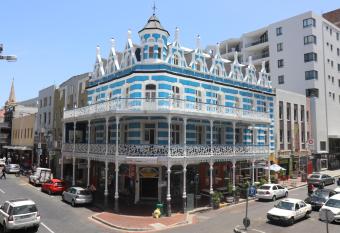 Urban Hive Backpackers allows 18 year olds to book a room