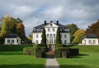 Baldersn  s Herrg  rd has Balcony rooms