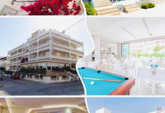 Hotel Agrelli has Balcony rooms