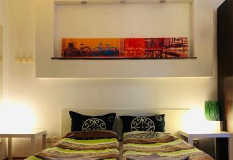 Lovely place has Smoking/Balcony rooms