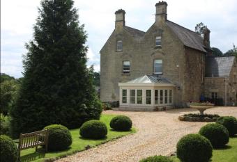 Berkeley House near Bath has Balcony rooms