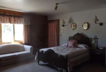 White Birch Inn has Balcony rooms